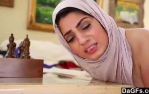 Nadia Ali la beurette se fait défoncer par son beau frère