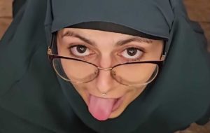 Mia Niqab, compilation arabe, août 2024