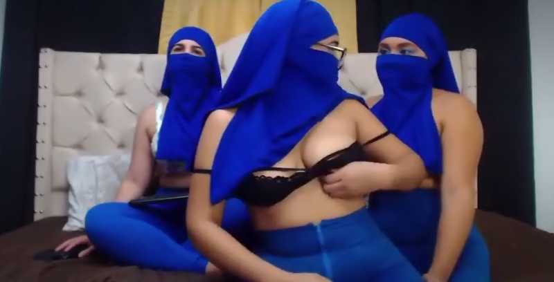 Lesbiennes arabes musulmanes en uniforme HIJAB Webcam